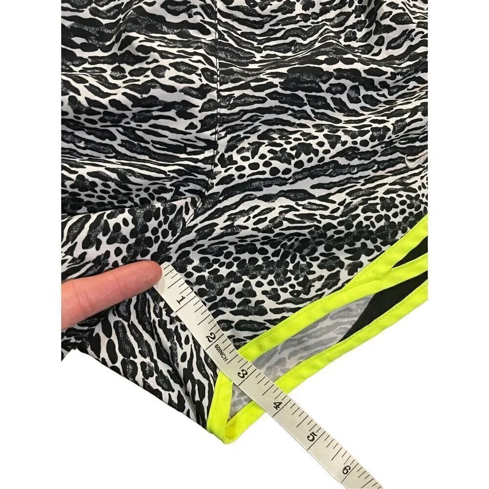 Nike Dri‎ fit Leopard animal print Running activewear Shorts sz XS